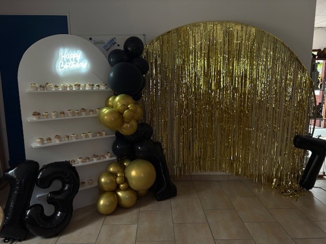 Sweet 13 met goud en zwart